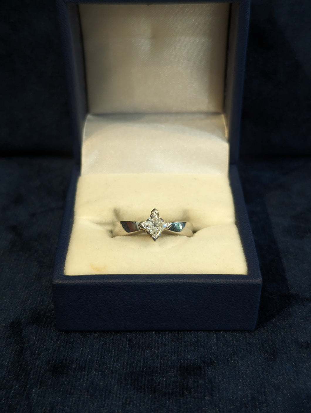 Solitaire Diamond Ring in Platinum