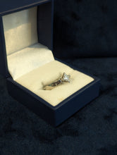 Load image into Gallery viewer, Solitaire Diamond Ring in Platinum
