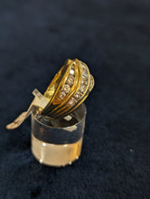 Load image into Gallery viewer, 18kt YG Diamond Ring

