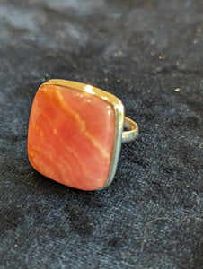 Rhodonite Cabochon & Silver Ladies Ring