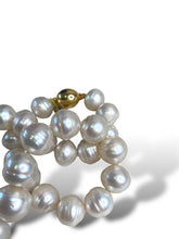 Load image into Gallery viewer, Strand of South Sea &quot;Circle&quot; Pearls 18kt YG Clasp
