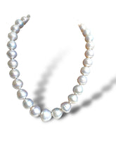 Load image into Gallery viewer, Strand of South Sea &quot;Circle&quot; Pearls 18kt YG Clasp
