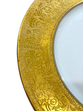 Load image into Gallery viewer, Heinrich Selb Porcelain and Gold Encrusted Dinner Plates
