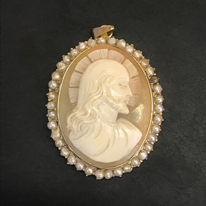 JP0196 14kt Cameo Pendant of Jesus with Pearl Surround