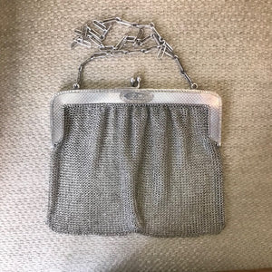 SC0195 Early 20th Century Sterling Silver Purse