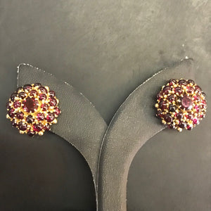 SM0006 14kt YG Garnet Cabochon Earrings