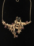 JN0441 14kt Yellow Gold Ruby and Agate Necklace