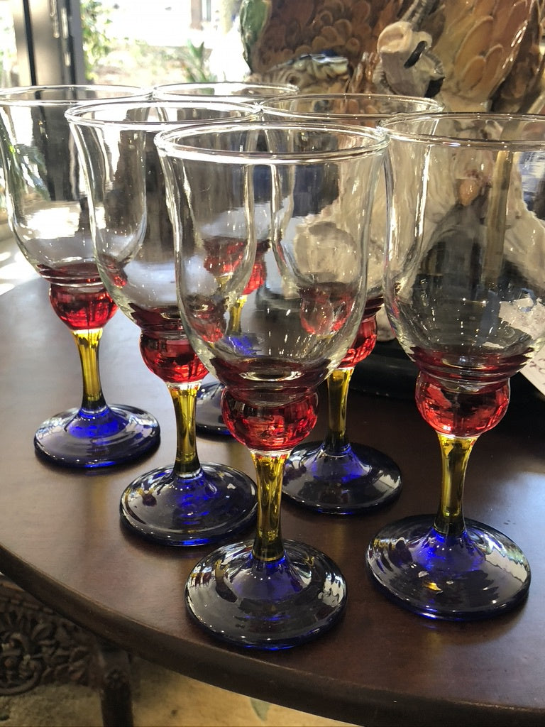 GP1330  Set of 6 Wine Glasses w/Blue Yellow & Red Stem