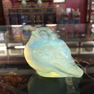 GP0663 Larger Sabino Glass Bird Figure - Antiques and Possibilities