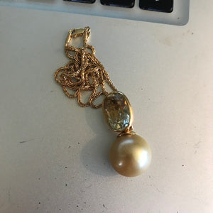 SAL0018 18kt YG Necklace with Yellow Beryl and Gold South Sea Pearl