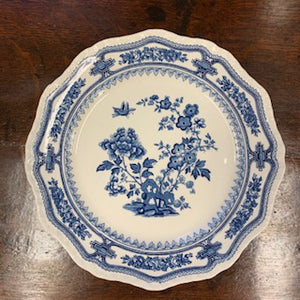 GP1349 Mid Century "Masons" Blue and White Plate with Scalloped Edges
