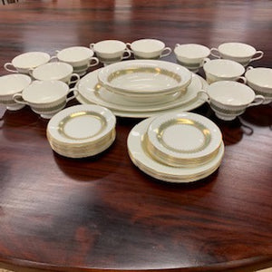 GP0168 'Argyll' China Dinner Set by Wedgwood - Antiques and Possibilities