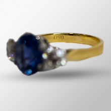 Load image into Gallery viewer, 18kt Yellow Gold and Ceylon Sapphire Ring
