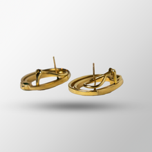 Load image into Gallery viewer, 14kt Yellow Gold Emerald Earrings
